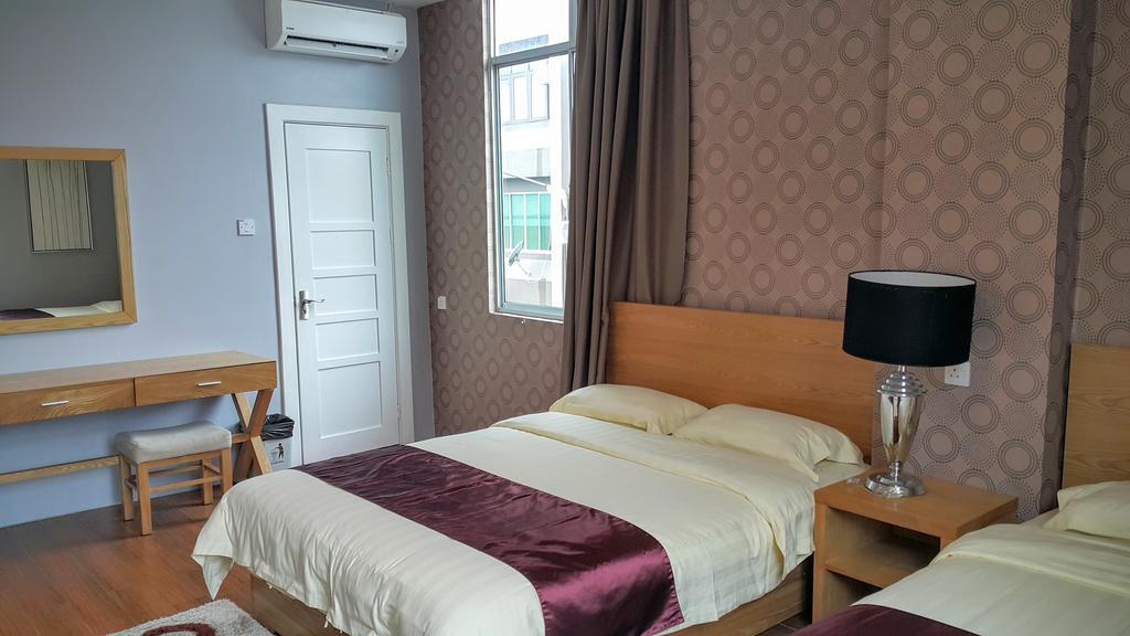 Residence 21 Boutique Inn Miri Kültér fotó